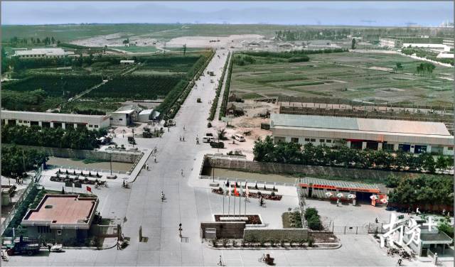 1984年，汕頭迎賓路，兩旁是大片農田。