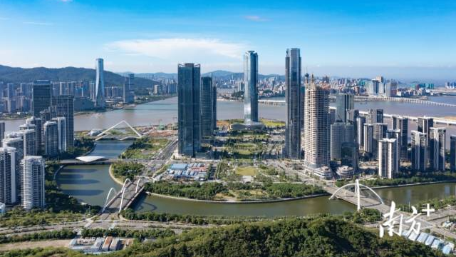 池騰輝：2023年前三季度金融業增加值達136億，占合作區GDP近四成｜局長話橫琴③