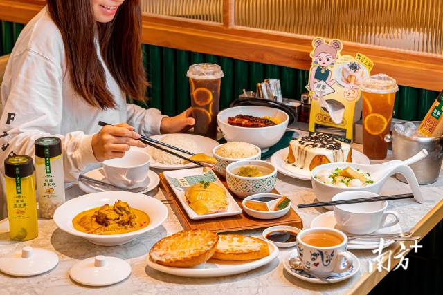 奶油豬、叉燒飯等都是翠華餐廳的推薦菜品。(受訪者供圖) 奶油豬、叉燒飯等都是翠華餐廳的推薦菜品。(受訪者供圖)