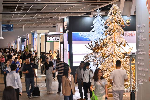 廣東是非洲商人最?lèi)?ài)的“淘貨”之地，也是非洲進(jìn)口商品的熱銷(xiāo)地。
