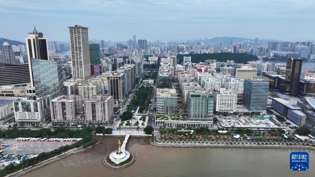 這是11月23日拍攝的澳門一景（無(wú)人機(jī)照片）。