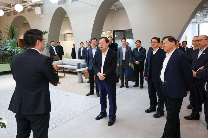 夏寶龍走訪深圳晶泰科技有限公司 夏寶龍走訪深圳晶泰科技有限公司