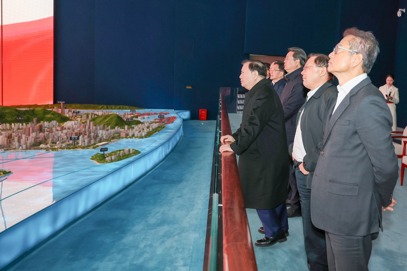 夏寶龍調(diào)研前海展示廳 夏寶龍調(diào)研前海展示廳