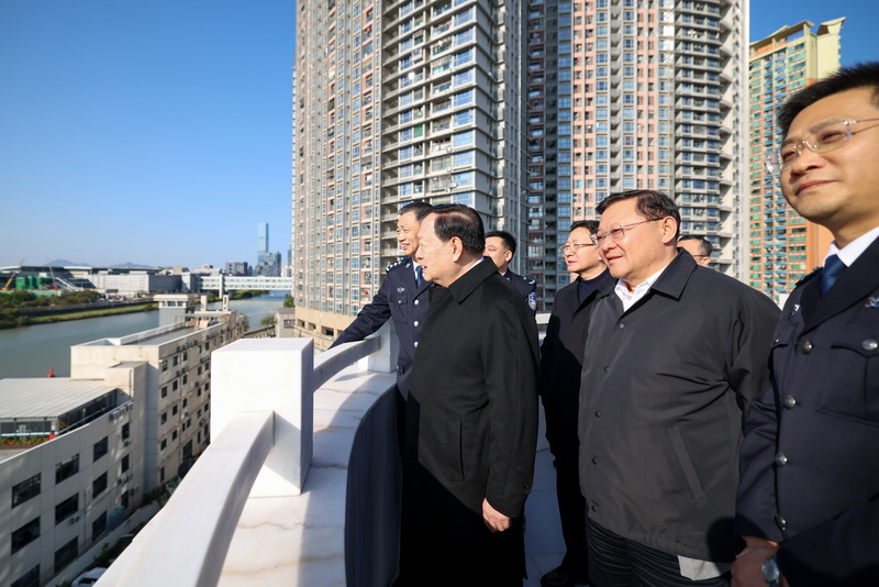 夏寶龍調(diào)研皇崗口岸 夏寶龍調(diào)研皇崗口岸