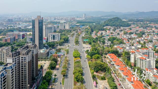 塘廈迎賓大道