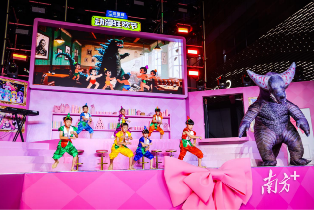 在廣州核心商圈,一場打破次元壁的文化盛宴在暑期上演。受訪者供圖 在廣州核心商圈,一場打破次元壁的文化盛宴在暑期上演。受訪者供圖