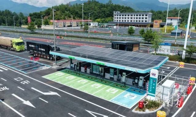 改造后的茶陽充電站。 改造后的茶陽充電站。