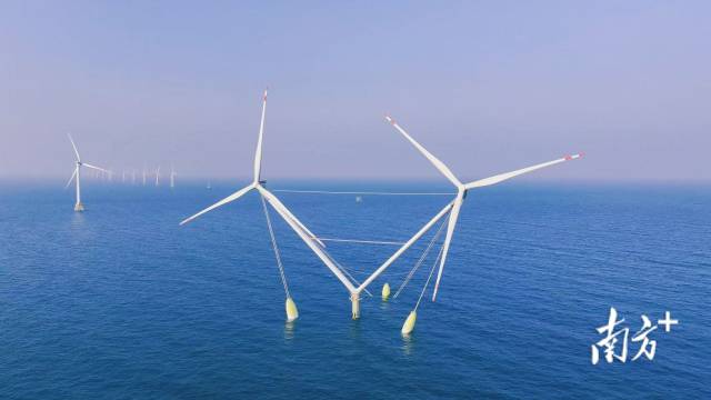 海上風(fēng)電設(shè)備減排貢獻(xiàn)突出、供應(yīng)鏈帶動(dòng)作用比較明顯。 海上風(fēng)電設(shè)備減排貢獻(xiàn)突出、供應(yīng)鏈帶動(dòng)作用比較明顯。