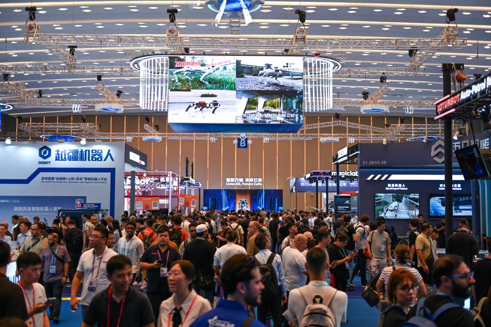 這是10月15日拍攝的第138屆廣交會服務機器人專區。 這是10月15日拍攝的第138屆廣交會服務機器人專區。