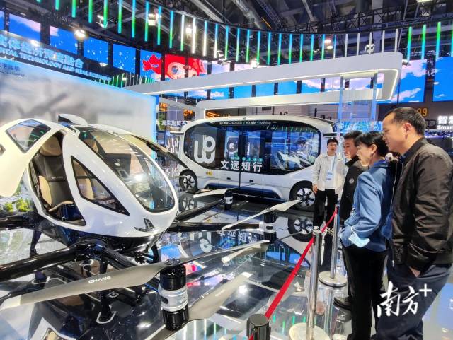 廣州自動駕駛企業文遠知行主要產品展示。 廣州自動駕駛企業文遠知行主要產品展示。