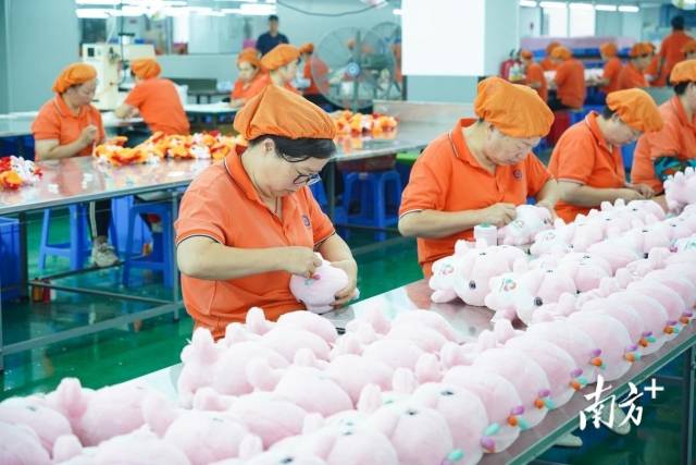  廣東哈一代玩具股份有限公司的出貨區(qū)