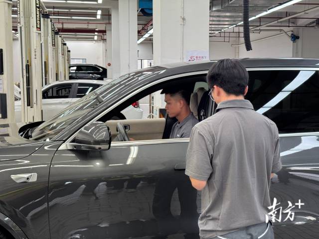 記者親歷“粵車南下”查驗(yàn)
