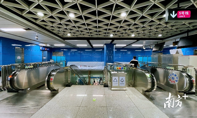 珠江新城站 珠江新城站