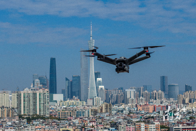 無人機